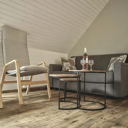Cozy Near Durbuy בית נופש הוטון