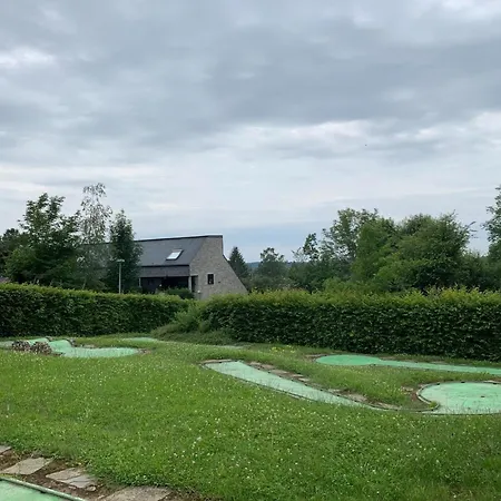 Cozy Near Durbuy בית נופש הוטון