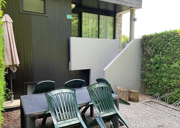 Cozy Near Durbuy Отон